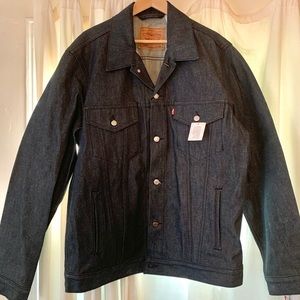 NWT Levi’s Rigid Dark Blue Denim Trucker Jacket